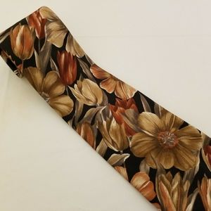 GEOFFREY BEENE Handmade Silk Tie Floral
